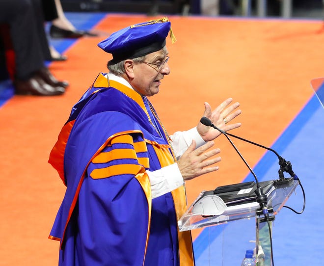 University of Florida President Kent Fuchs delivers the commencement address during the Fall 2021 grand opening at the Exactech Arena in Gainesville December 17.