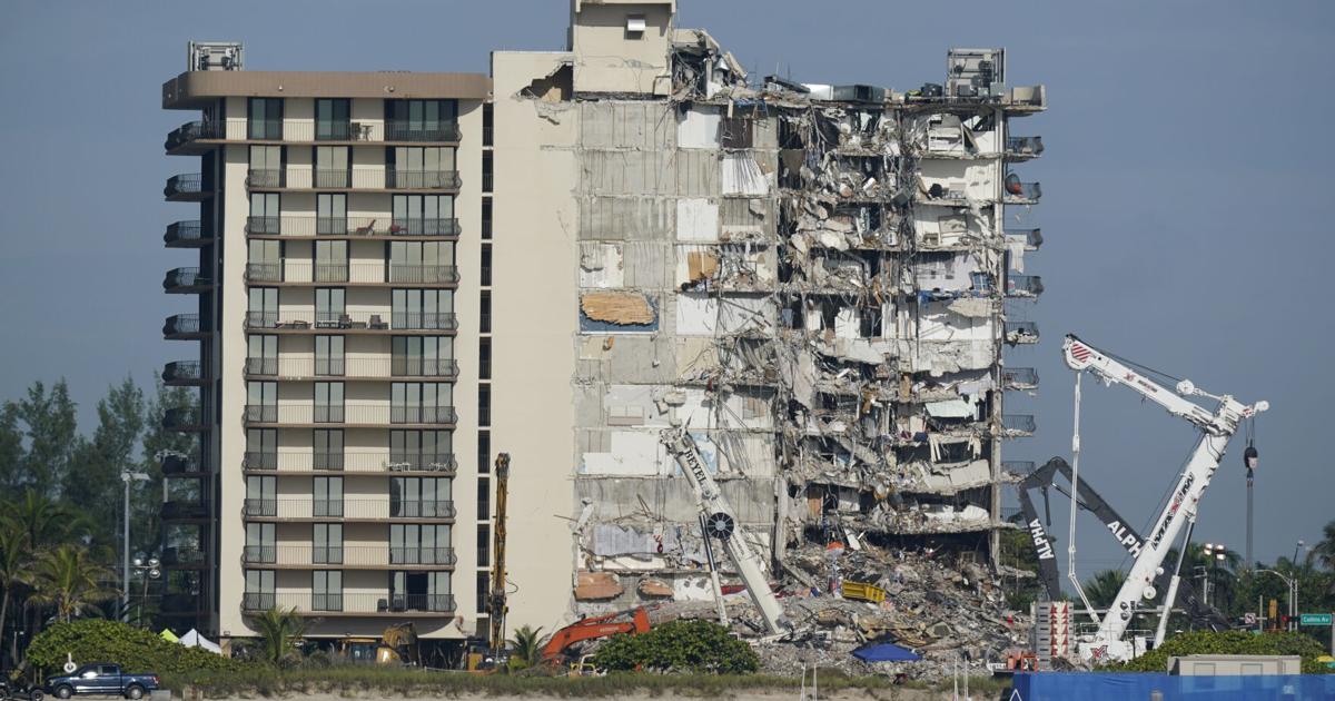 Miami Beach condo building evacuated near deadly collapse