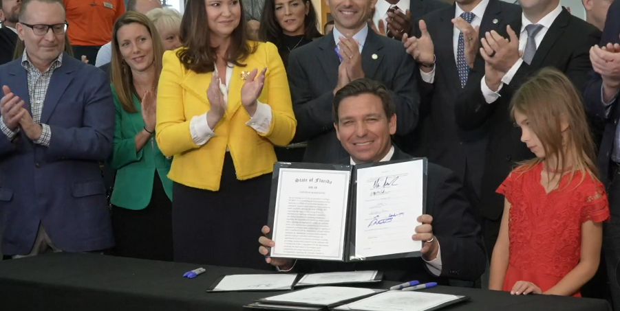 DeSantis signs limits on vaccine mandates one day after Legislature approved them